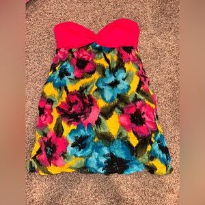 Twenty One Women’s M Strapless Floral Flowy Tank Top with Knotted Middle